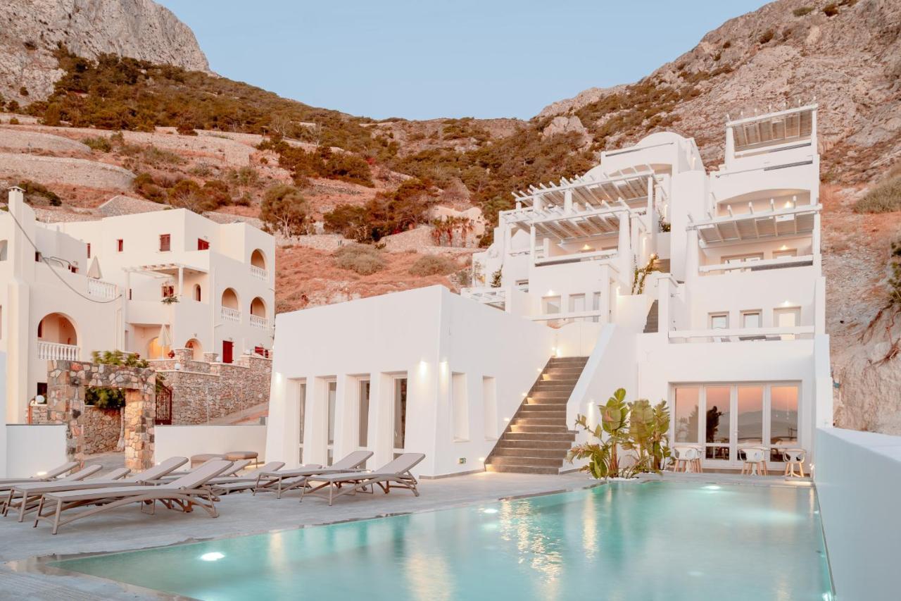 Mon Signor (Adults Only) Hotel คามารี ภายนอก รูปภาพ