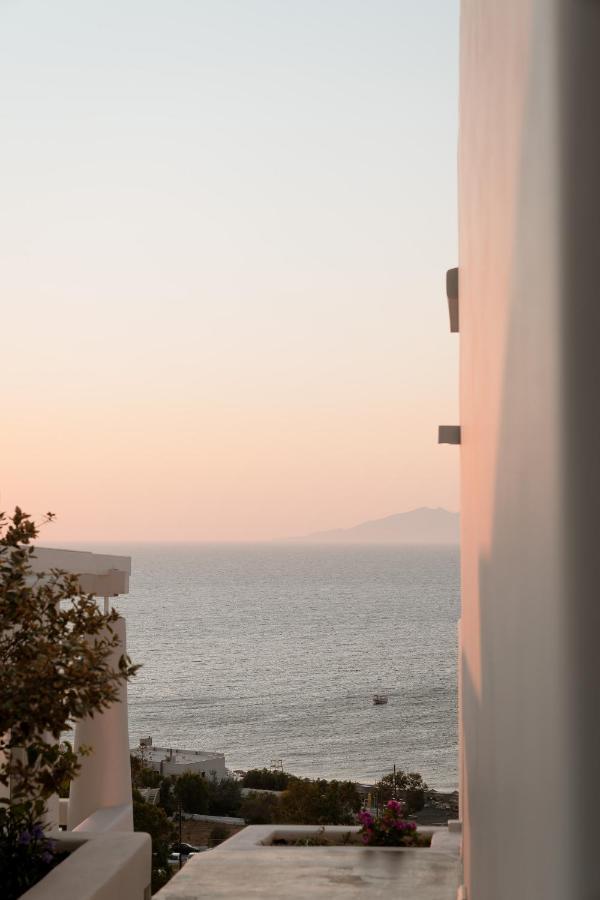 Mon Signor (Adults Only) Hotel คามารี ภายนอก รูปภาพ