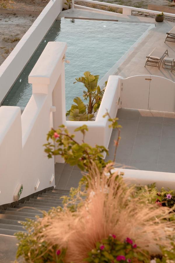 Mon Signor (Adults Only) Hotel คามารี ภายนอก รูปภาพ